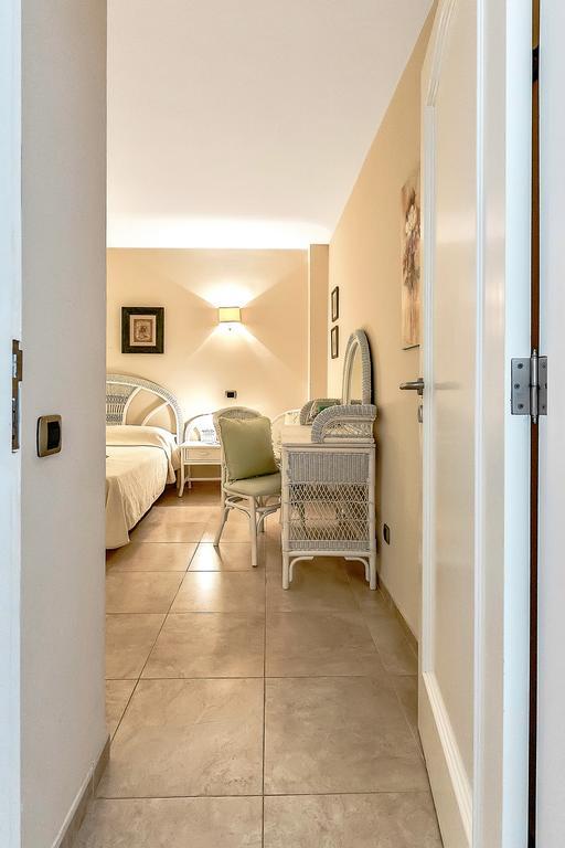 Apartment Sunset Harbour Costa Adeje  Exterior photo